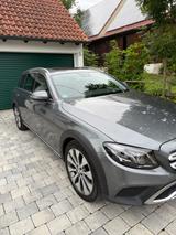 Mercedes-Benz 220 d 4MATIC T All-Terrain Autom.