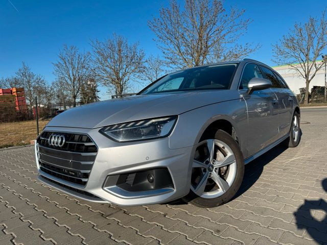 Audi A4 Avant 40 TDI Advanced Xenon/SHZ/Navi/PDC/AHK