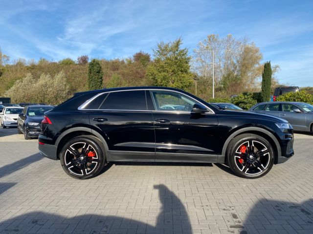 Audi-Q8-TDI-LED-22Zoll-Schwarz-Automatik