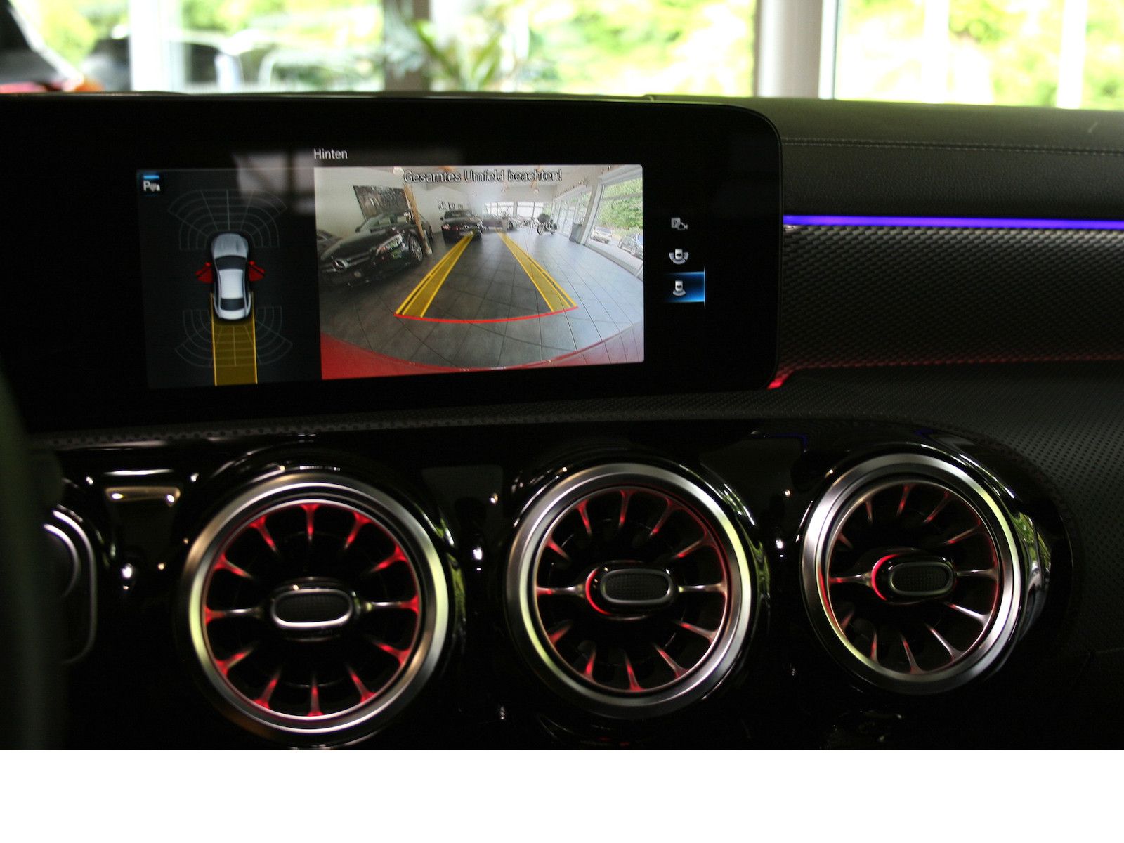 Fahrzeugabbildung Mercedes-Benz CLA 200 Progres. *Night-Paket*Totwinkel*Ambiente