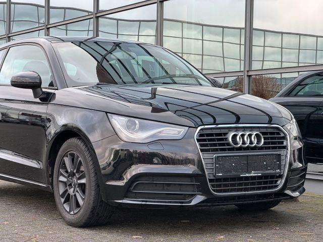 Audi A1 attraction  1.2 Xenon Navi SitzH  PDC S line