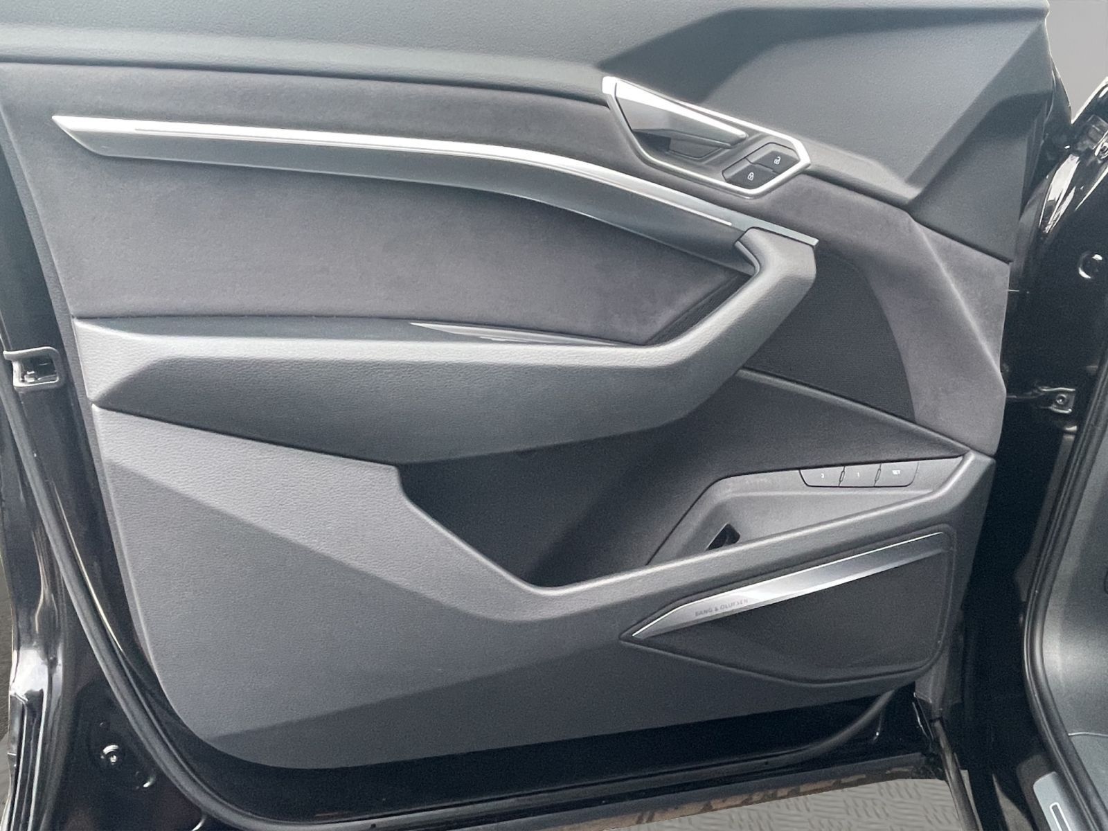 Audi e-tron - Bild 16