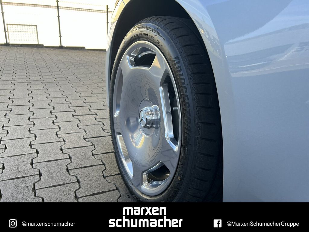 MERCEDES-BENZ S-Class 2024