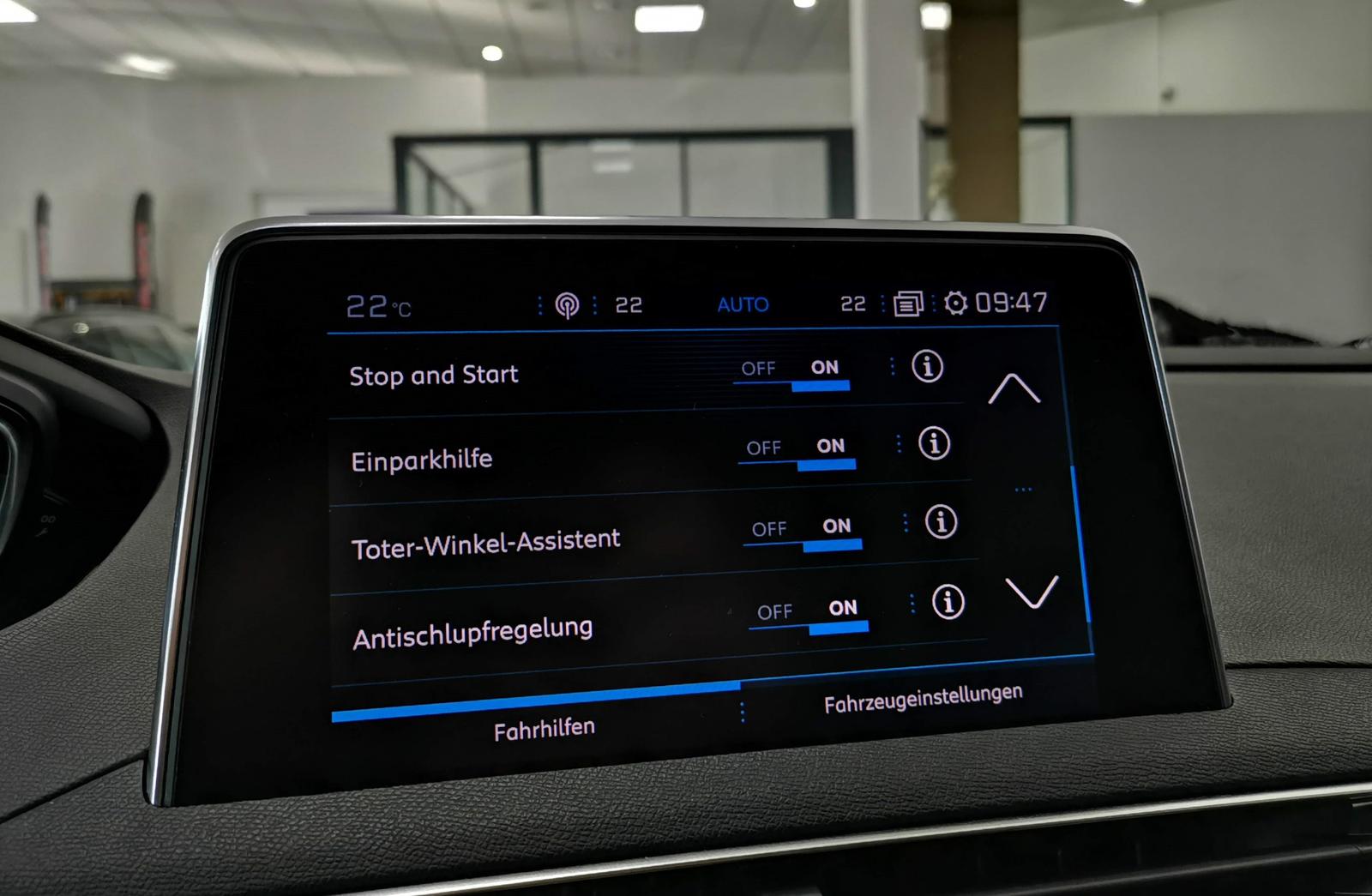 Peugeot 3008 Allure Aut.*Virtual*360°Ka*CarPlay*Navi*SHZ