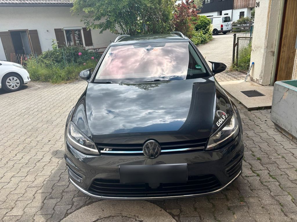 Image of Volkswagen Golf
