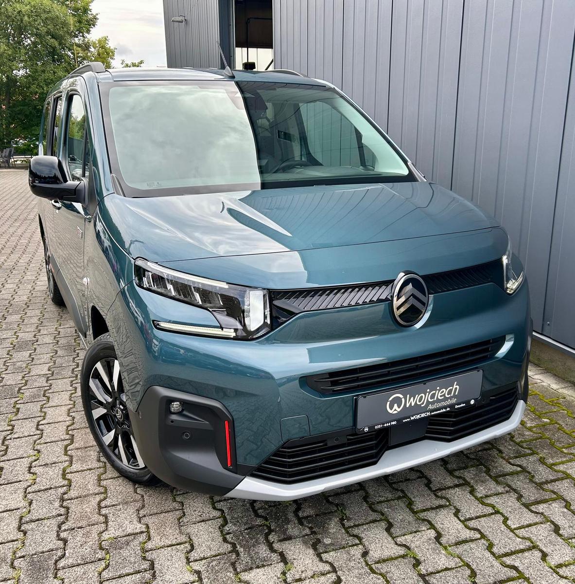 Citroën Berlingo 1.5 HDI EAT8 Max XL *XTR*KEY*LED*AHK*