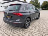 Volkswagen Tiguan Sound 1,4 TSI NAVI ACC LED 18 Zoll - VW Tiguan Gebrauchtwagen in München
