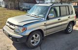 Mitsubishi Pajero 2,0 GDI - gebrauchte Mitsubishi Pajero aus dem Jahr 2001