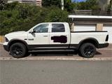 Dodge RAM 1500 ***TÜV Neu*** 5,7 Laramie 4x4 Crew LPG - mit LPG-Antrieb: Geländewagen