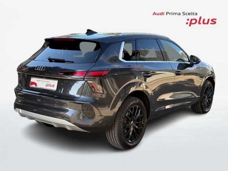 Audi Q3 Nuova Audi SUV Business Advanced e-hybri imagem 2