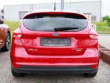 Ford Focus Titanium 1.0l EcoBoost SHZ NAVI LENKRADHZ. - Ford Focus: Rot