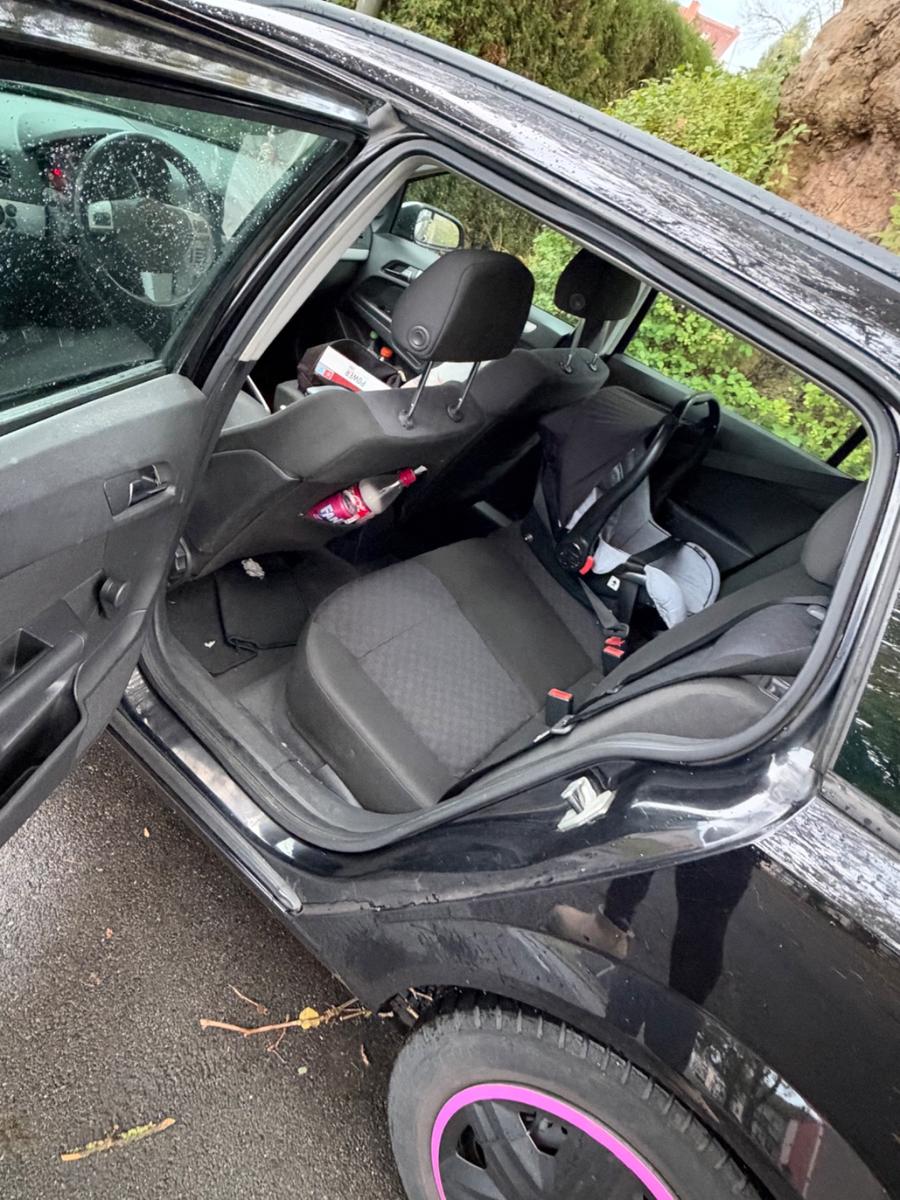 Opel Astra 2004 — photo 5