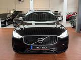 Volvo XC60 T4 R Design 2WD - Volvo XC60: Alcantara