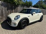 MINI Cooper - John Cooper Works Interieur - MINI Cooper in Braunschweig