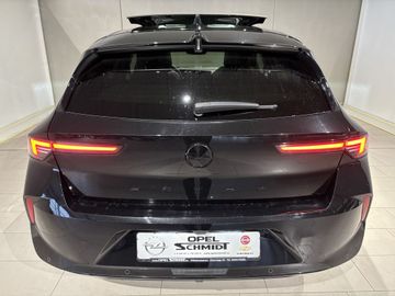 Fotografie 9 des Opel Astra 1.2 Turbo Automatik Ultimate Leder