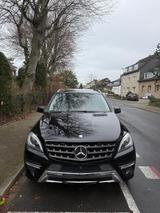 Mercedes-Benz Mersedes ML AMG Paket Ab Werk - Mercedes-Benz: Mersedes