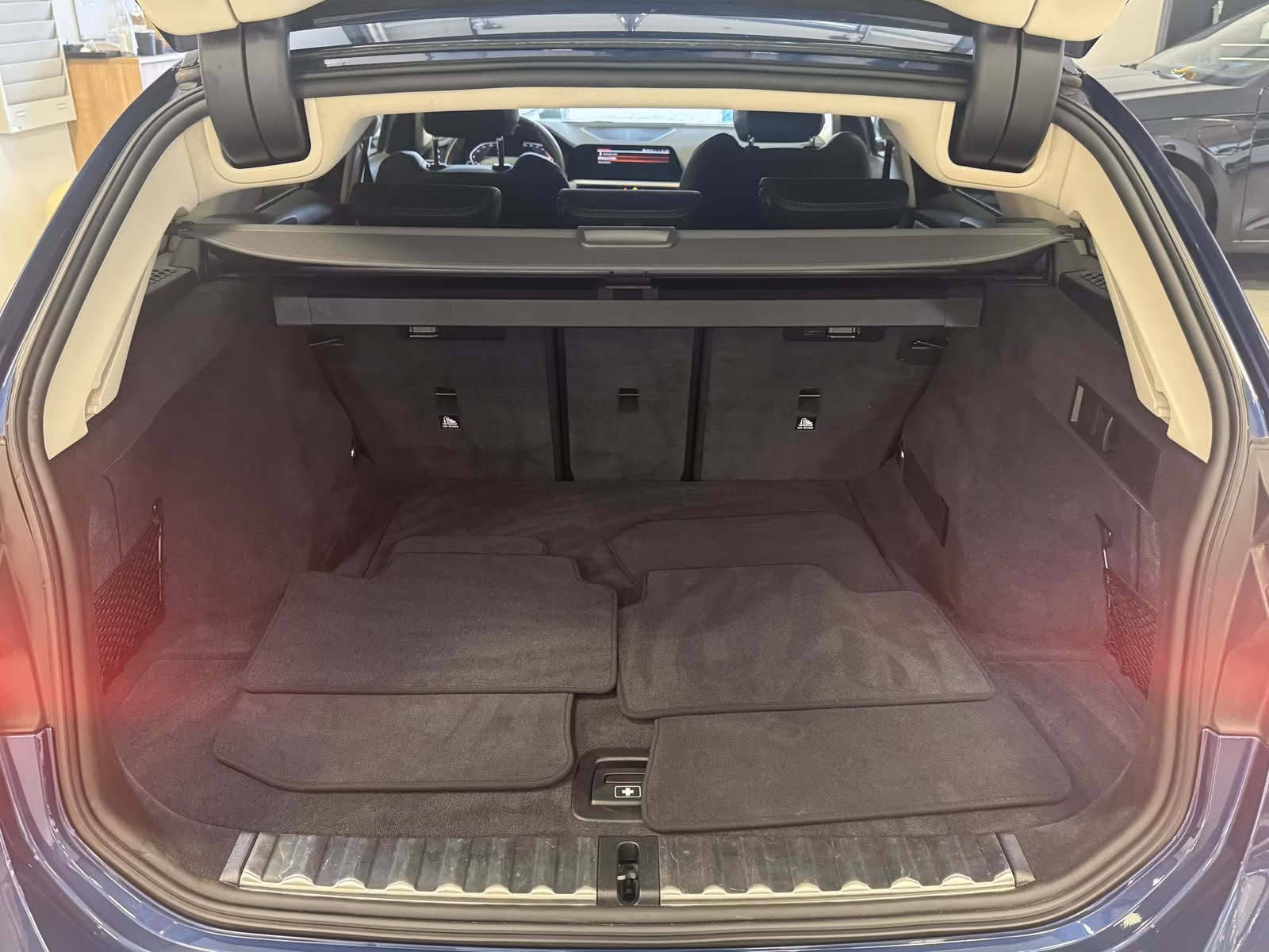 BMW 3 Series d Touring Sport Line Virtual LED Kamera 1Hd, миниатюра 27