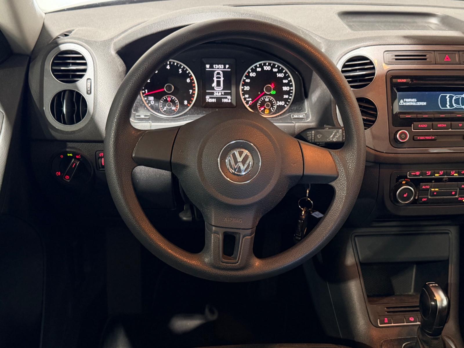 VOLKSWAGEN TIGUAN TRACK & FIELD 2.0 TSI 179ch 4MOTION BVA Toit pano Sièges chauffants Crochet attelage Historique présent - 2EME MAIN