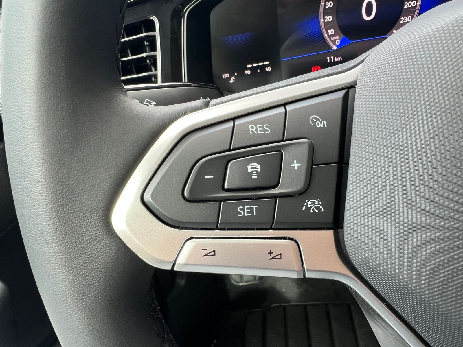 Fahrzeugabbildung Volkswagen Polo Life 1.0 TSI *LED, ACC, Ready2Discover, Kam