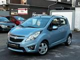 Chevrolet Spark LT 1.2*WenigKm*Klima*SHZ*PDC* - Chevrolet Gebrauchtwagen in Oberhausen