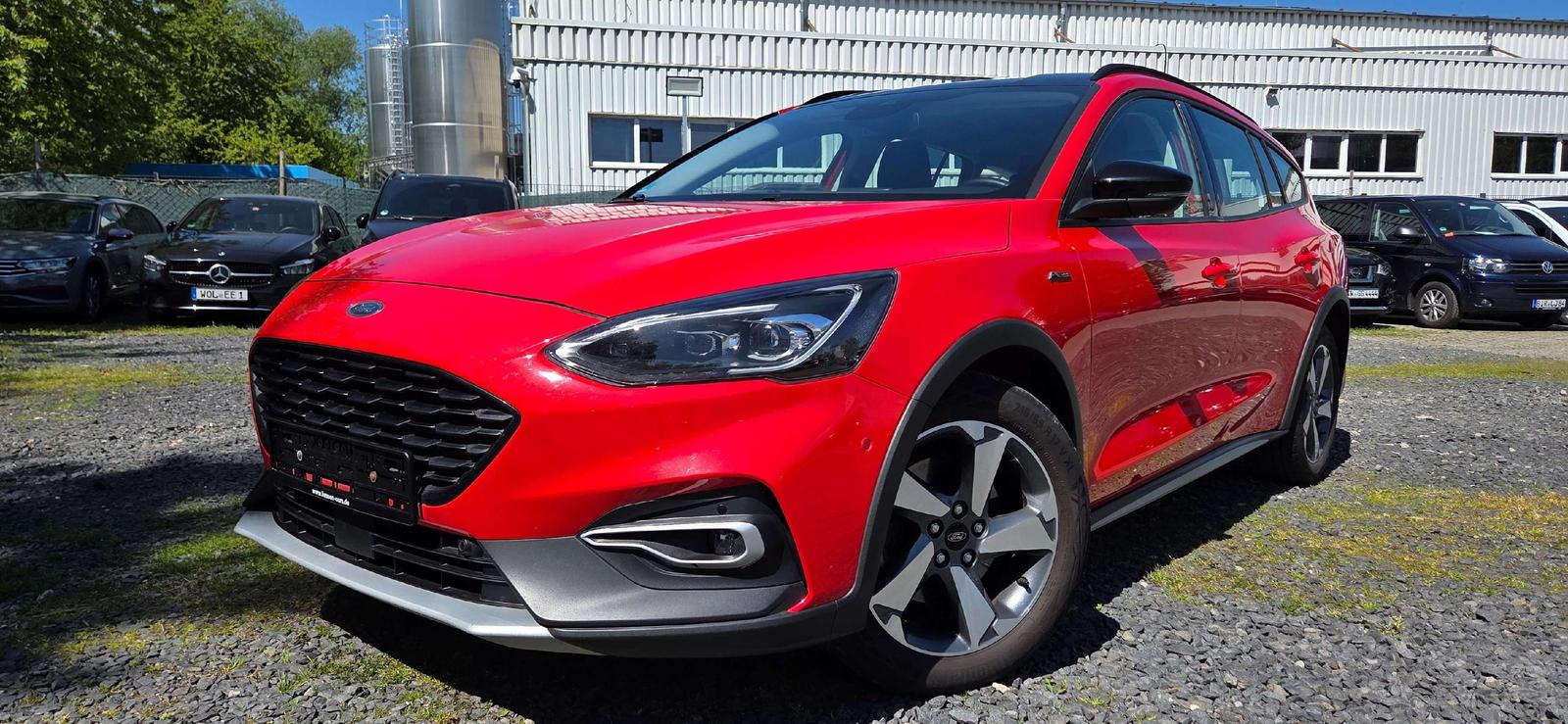 Ford Focus Turnier 1.0 EcoBoost Hybrid ACTIVE el.Heck