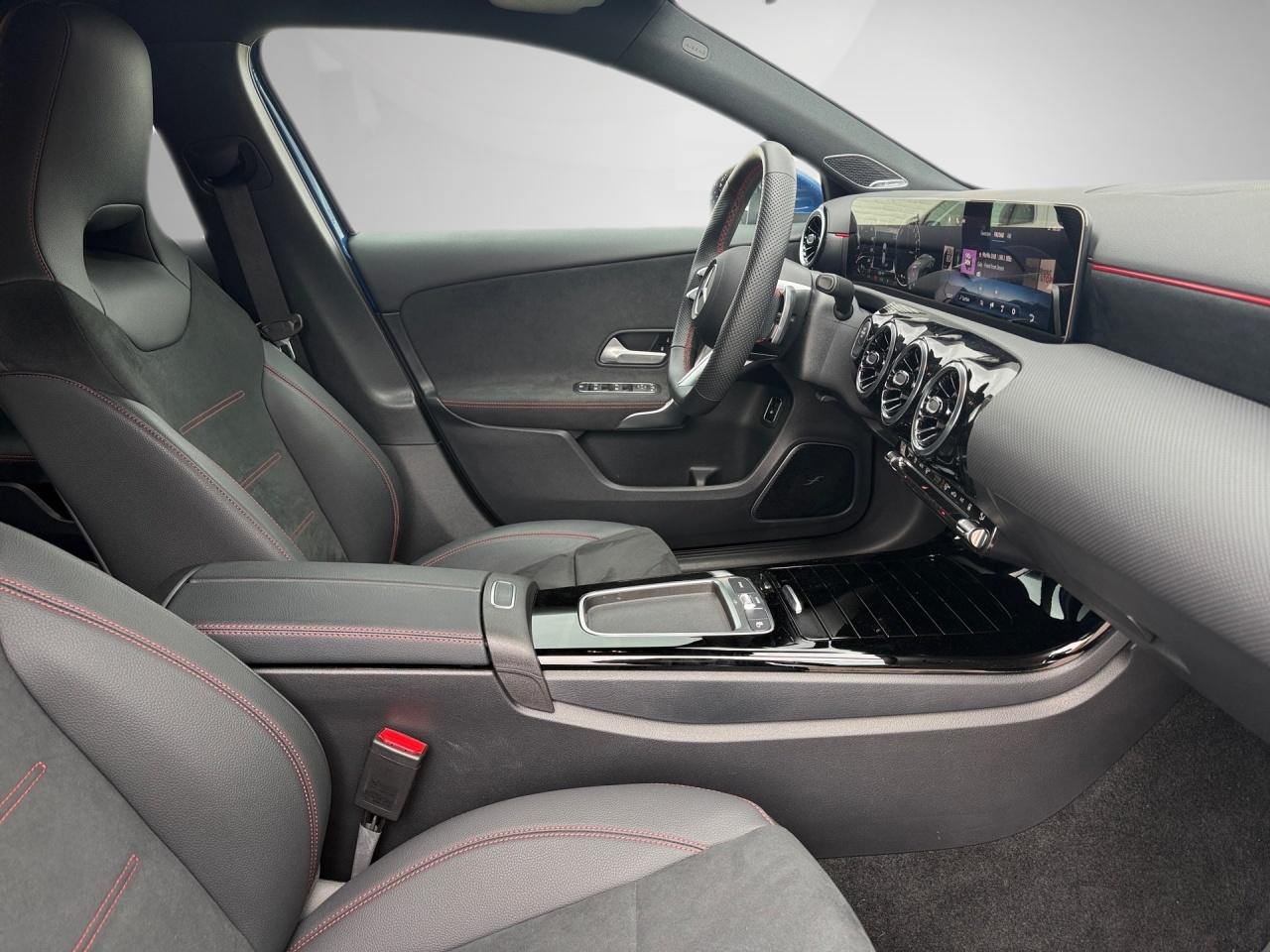 Mercedes-Benz A 250 e AMG Burmester AC-Laden Multibeam Kamera