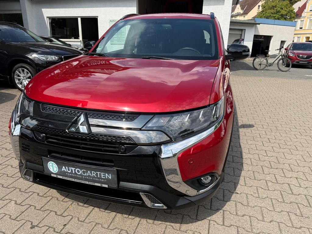 Image of Mitsubishi Outlander
