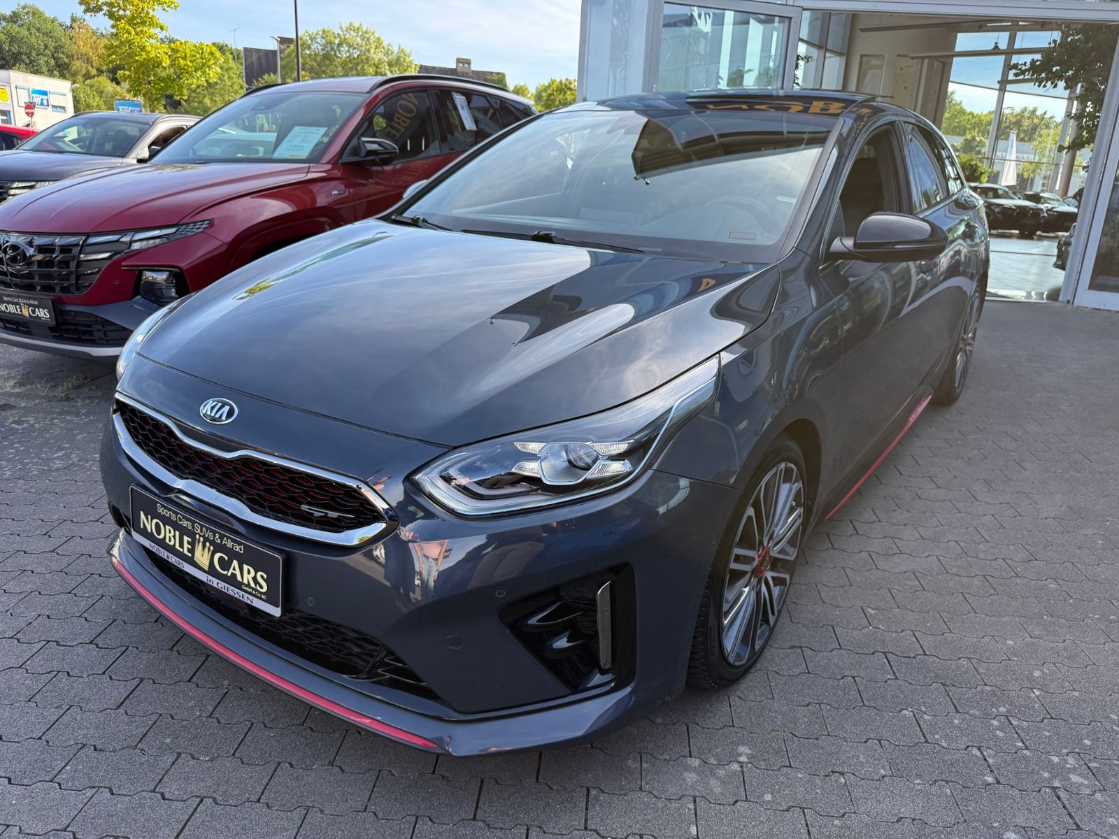 Fahrzeugabbildung Kia ProCeed GT PANO AHK LED NAVI