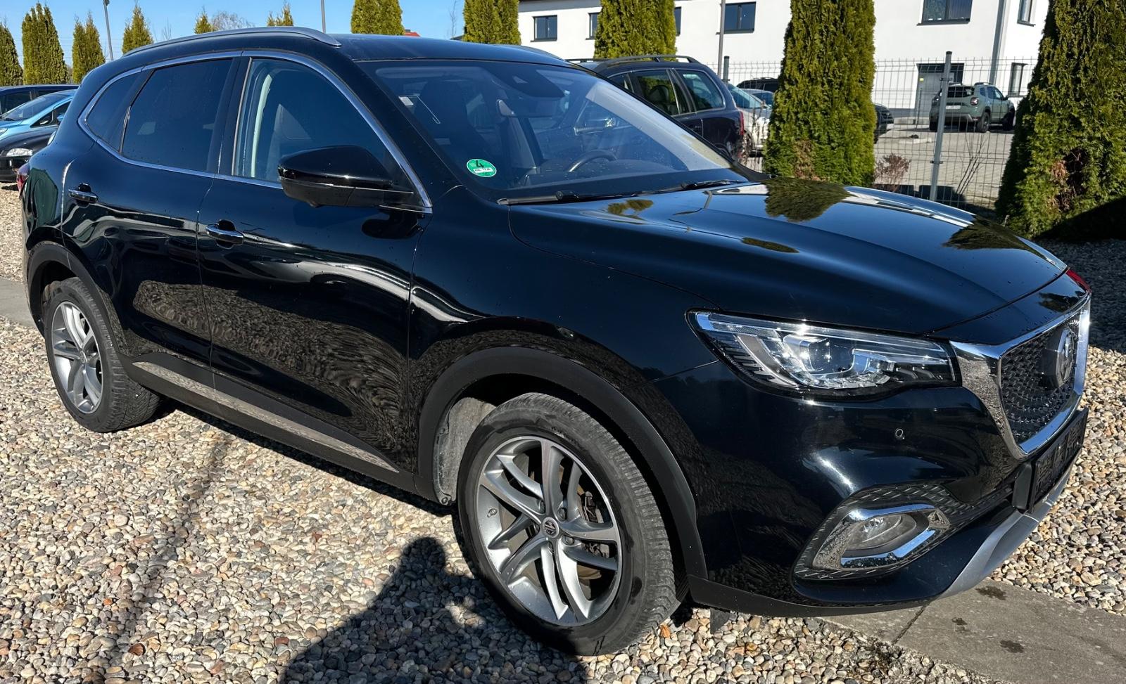 MG EHS Luxury PHEV, LEDER,NAVI,LED,PANORAMA, 360`