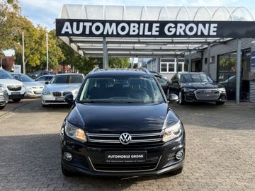 Volkswagen Tiguan - 8