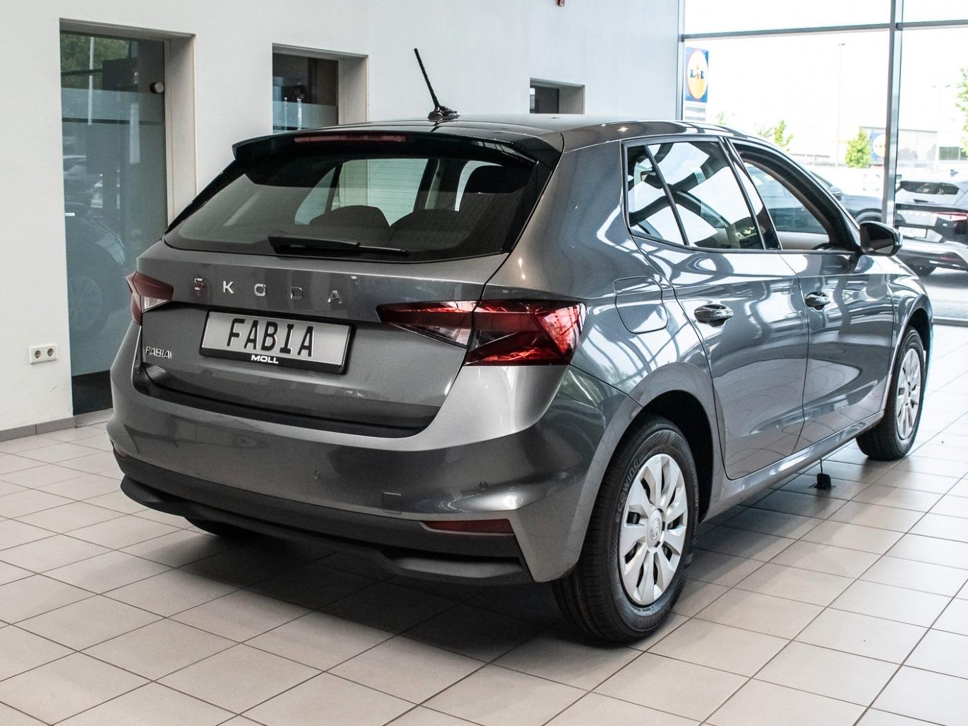 Skoda Fabia 1.0 MPI Essence LED PDC SHZ SOUNDSYS SPURH