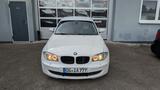 BMW 120i Lim. Aut. Leder Sportsitze 19 Zoll Xenon - BMW 120 aus 2008: 120i