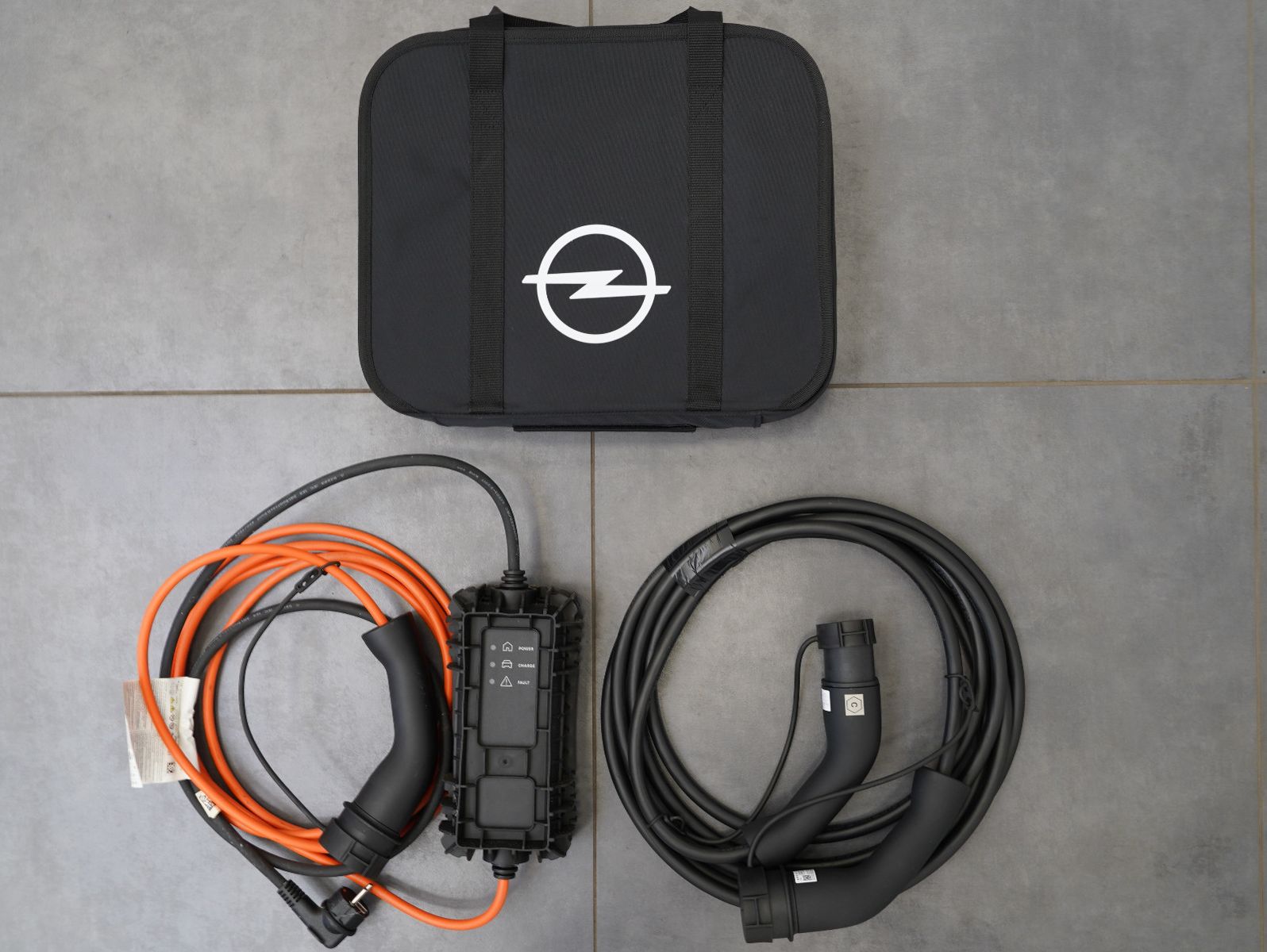 Fahrzeugabbildung Opel Corsa F e Elegance LED/NAVI/DAB/CARPLAY/SOH