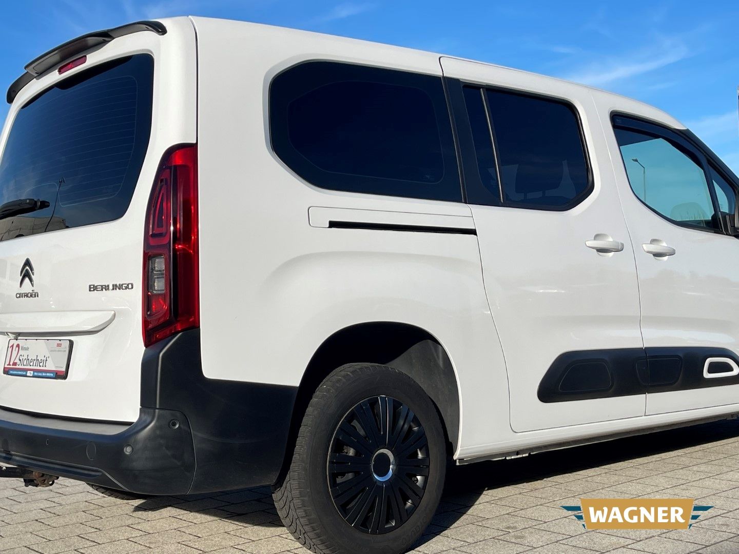 Fahrzeugabbildung Citroën Berlingo Feel XL Automatik Klimaautomatik