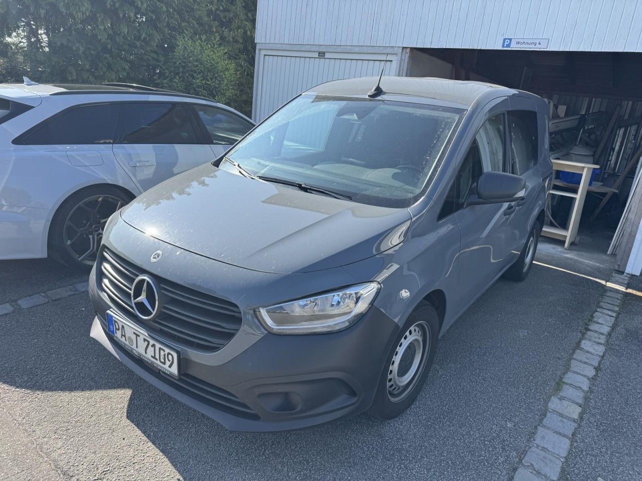 Fahrzeugabbildung Mercedes-Benz Citan Kasten 112 CDI standard (420.633)