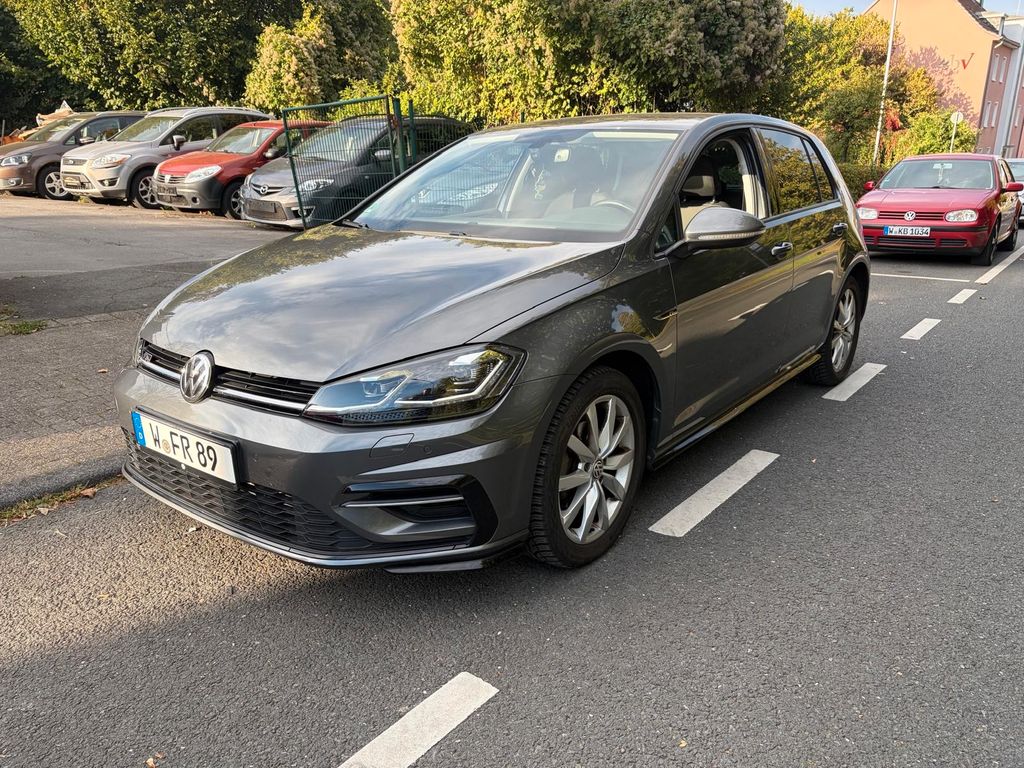 Image of Volkswagen Golf