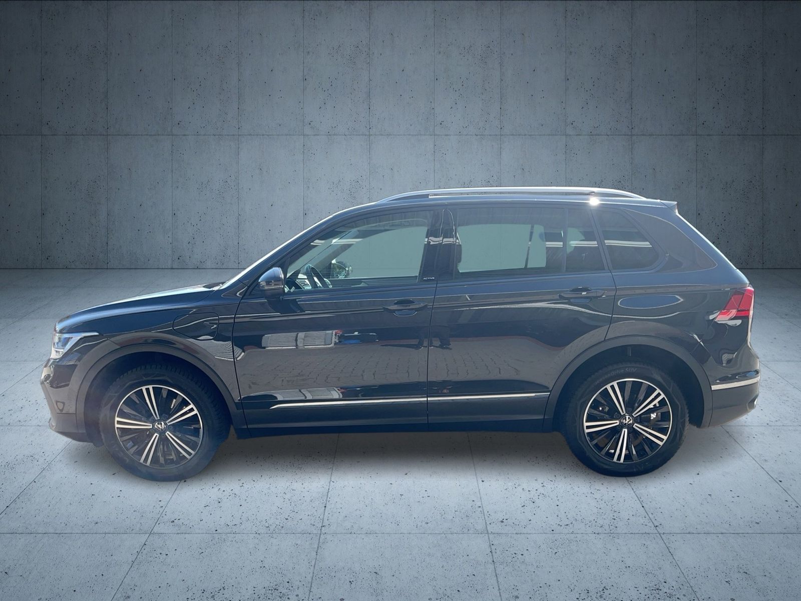 Volkswagen Tiguan Active Hybrid DSG R-KAMERA NAVI ACC LED foto 5