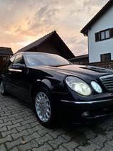 Mercedes-Benz Mercedes Benz Eklasse v270 AVANTGARDE - Mercedes-Benz 270: M270