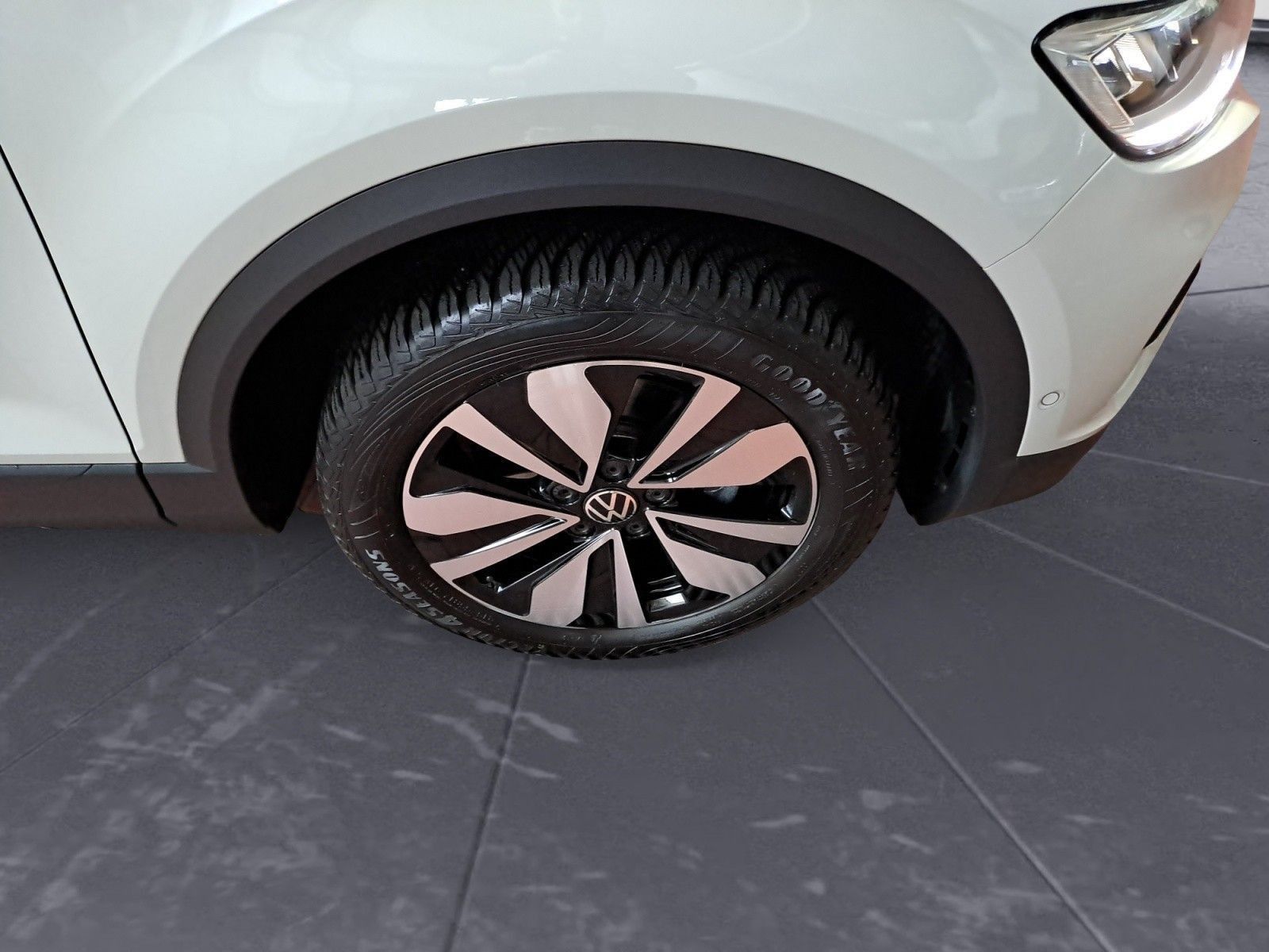 Volkswagen T-Roc - Bild 12