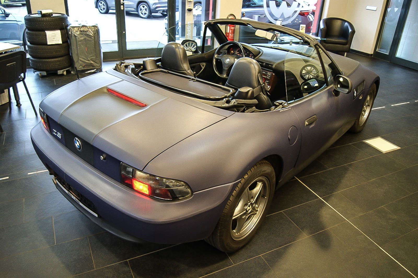 Fahrzeugabbildung BMW Z3 1.9 UNIKAT KOMPLETT LEDERBEZOGEN WETTERFEST