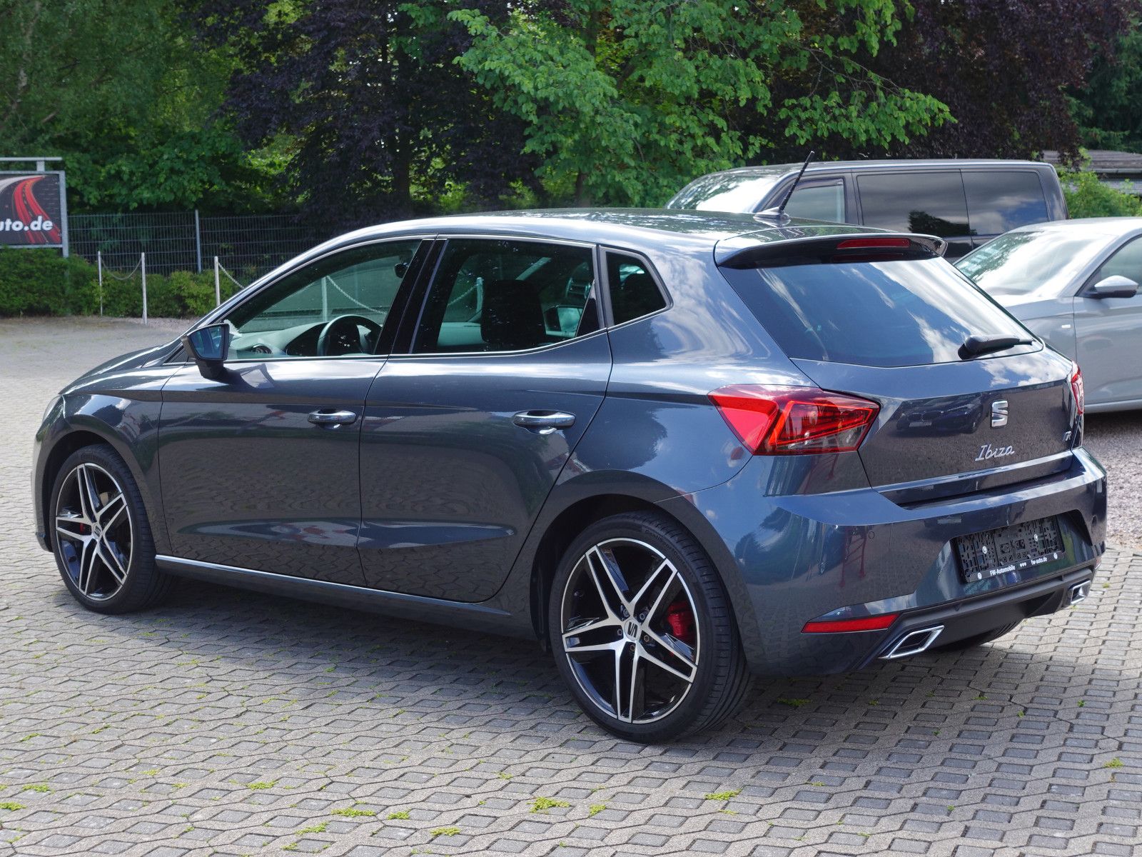 Fahrzeugabbildung SEAT Ibiza 1.5 TSI DSG FR BEATS I.Hd virtual FullLink