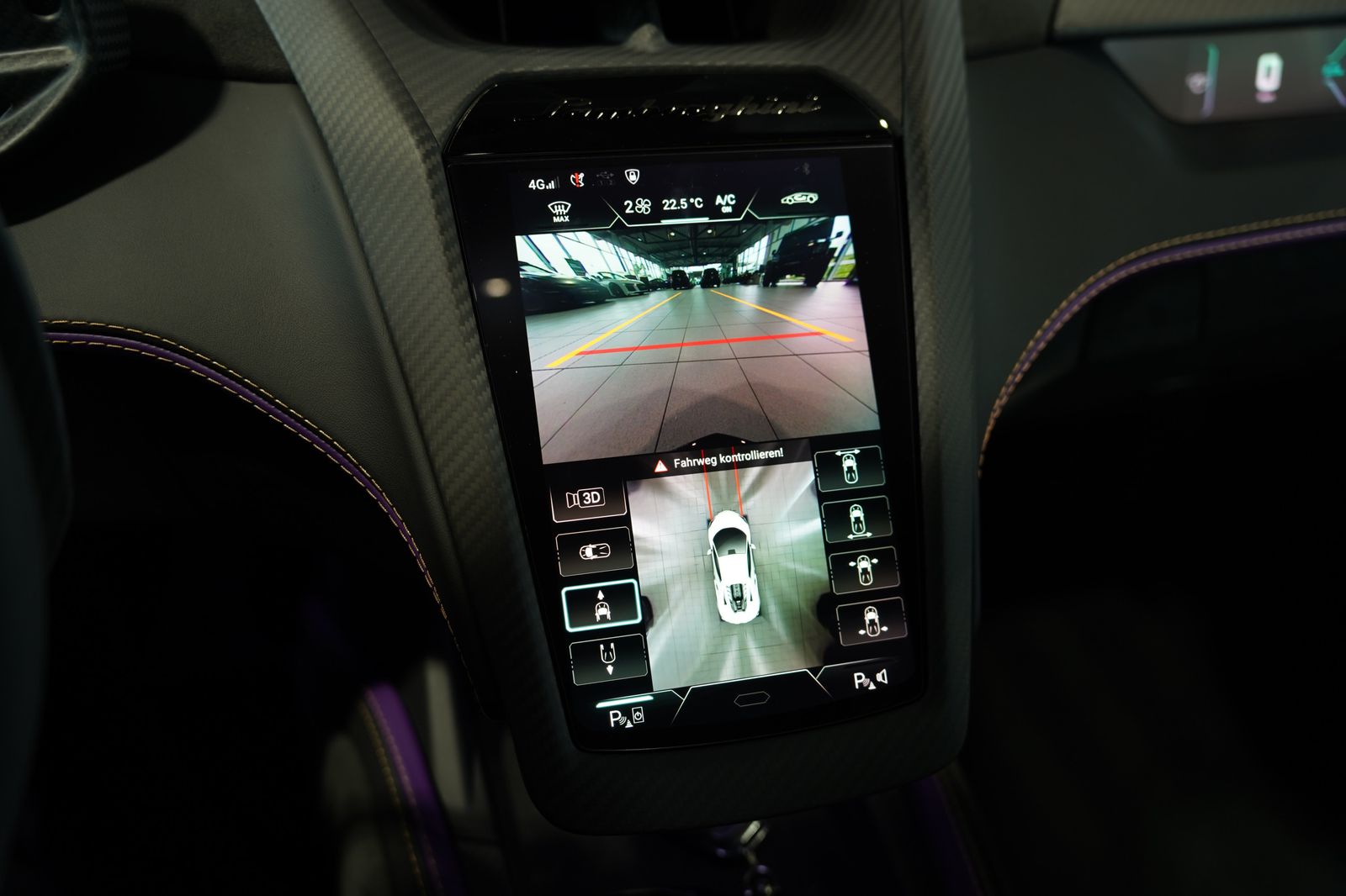 Lamborghini Revuelto