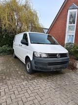 Volkswagen T5 Transporter  Langer Radstan... - VW T5 Transporter in Bremen