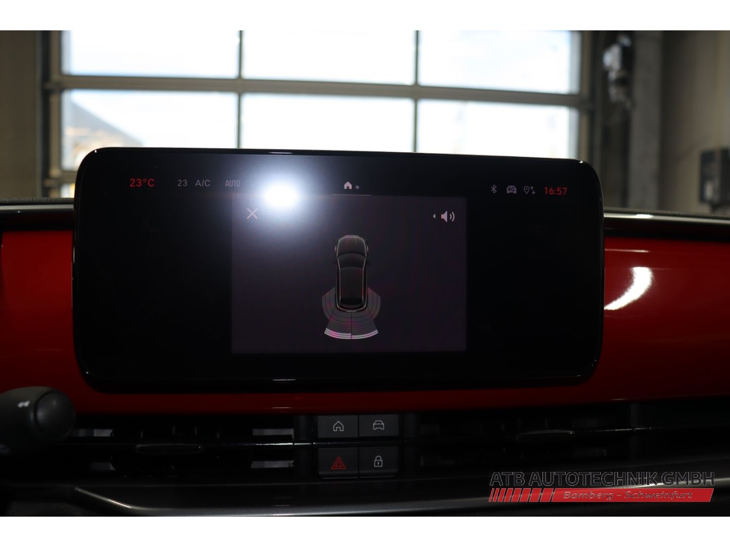 Fahrzeugabbildung Fiat 600e 54kWh Red SOH 97,1% LED Apple CarPlay Klima