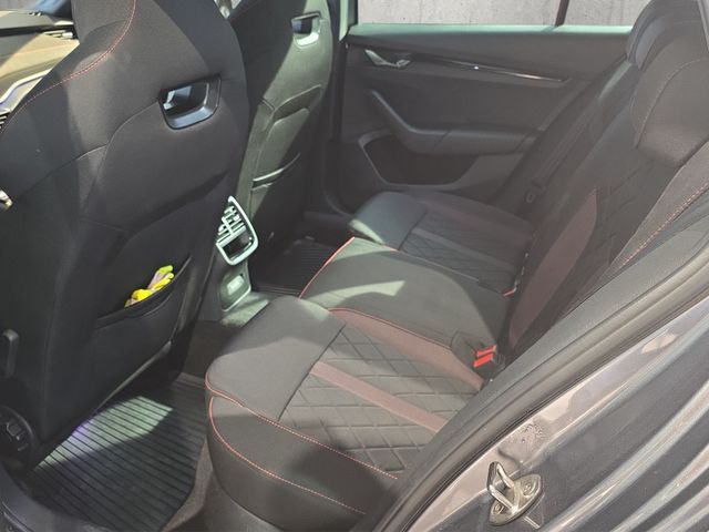 Octavia Combi RS 2.0 TSI DSG*AHK*19Zoll*