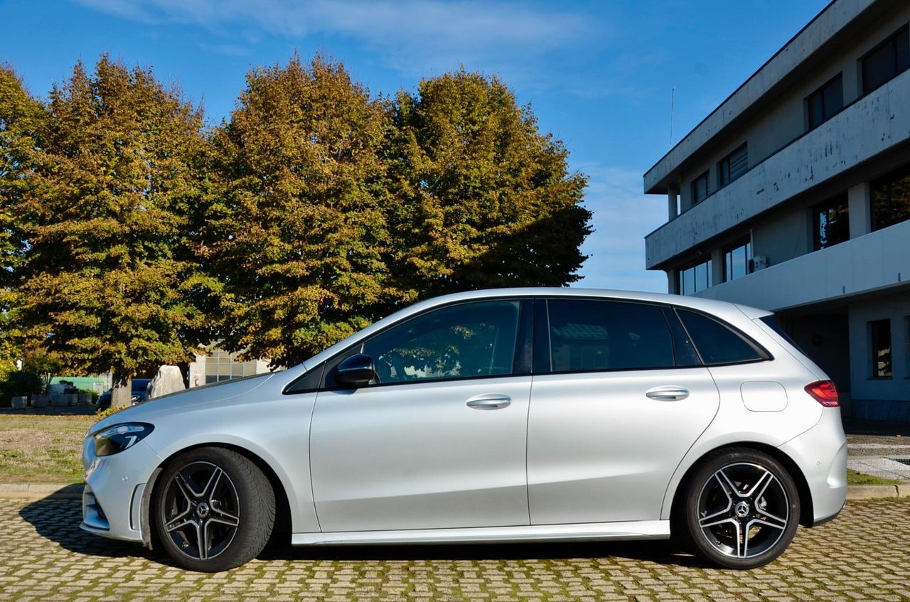 Other MERCEDES-BENZ B 180d PREMIUM AMG 116cv AUTO, GAR imagem 3