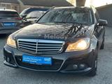 Mercedes-Benz C 200 CDI T BlueEFFICIENCY*Automatik* - Mercedes-Benz C 200 aus 2011 mit Diesel-Antrieb: Kombi