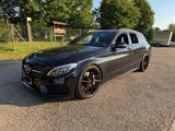 Mercedes-Benz C 43 AMG Service Neu, Burmester, Japan Racing  - : Racing