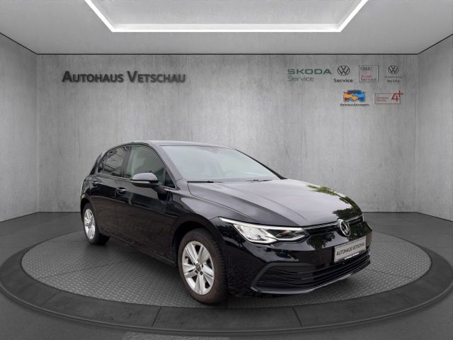 Golf VIII Life 1.5 eTSI DSG/NAVI/L+S/SHZ/LED/