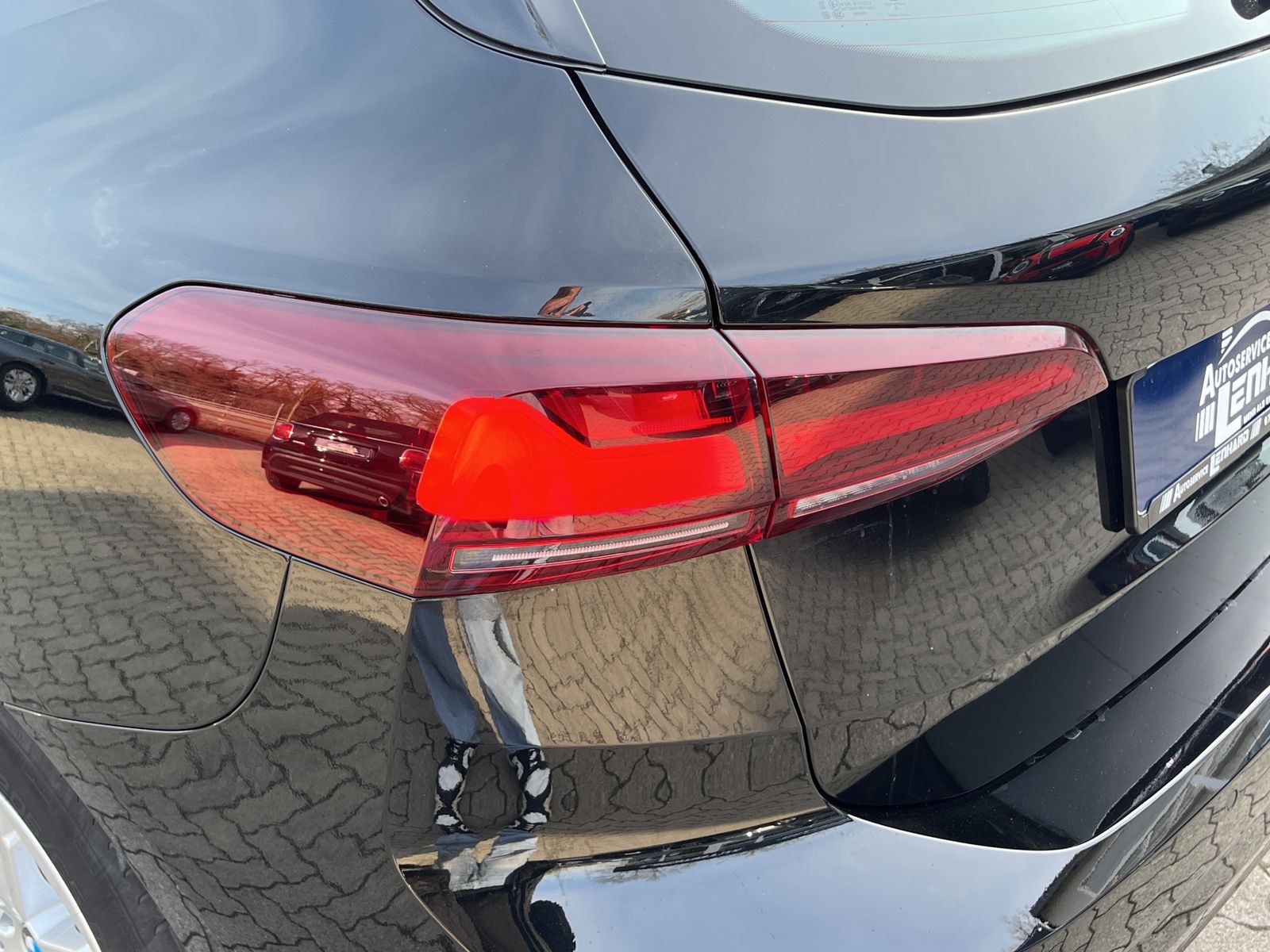 Fahrzeugabbildung BMW 218 Active Tourer 218d ActiveT.*Kamera*LED*Navi*